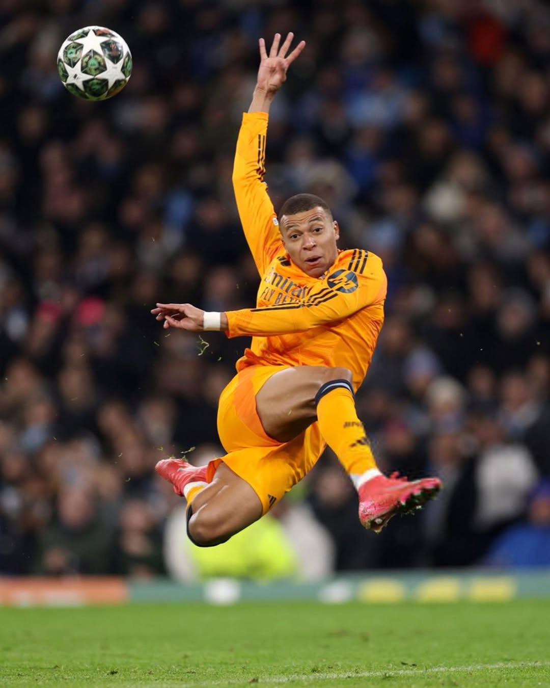 yabo-姆巴佩新星出色发挥表现突出，RNG前途光明！比赛高潮迭起-yabo